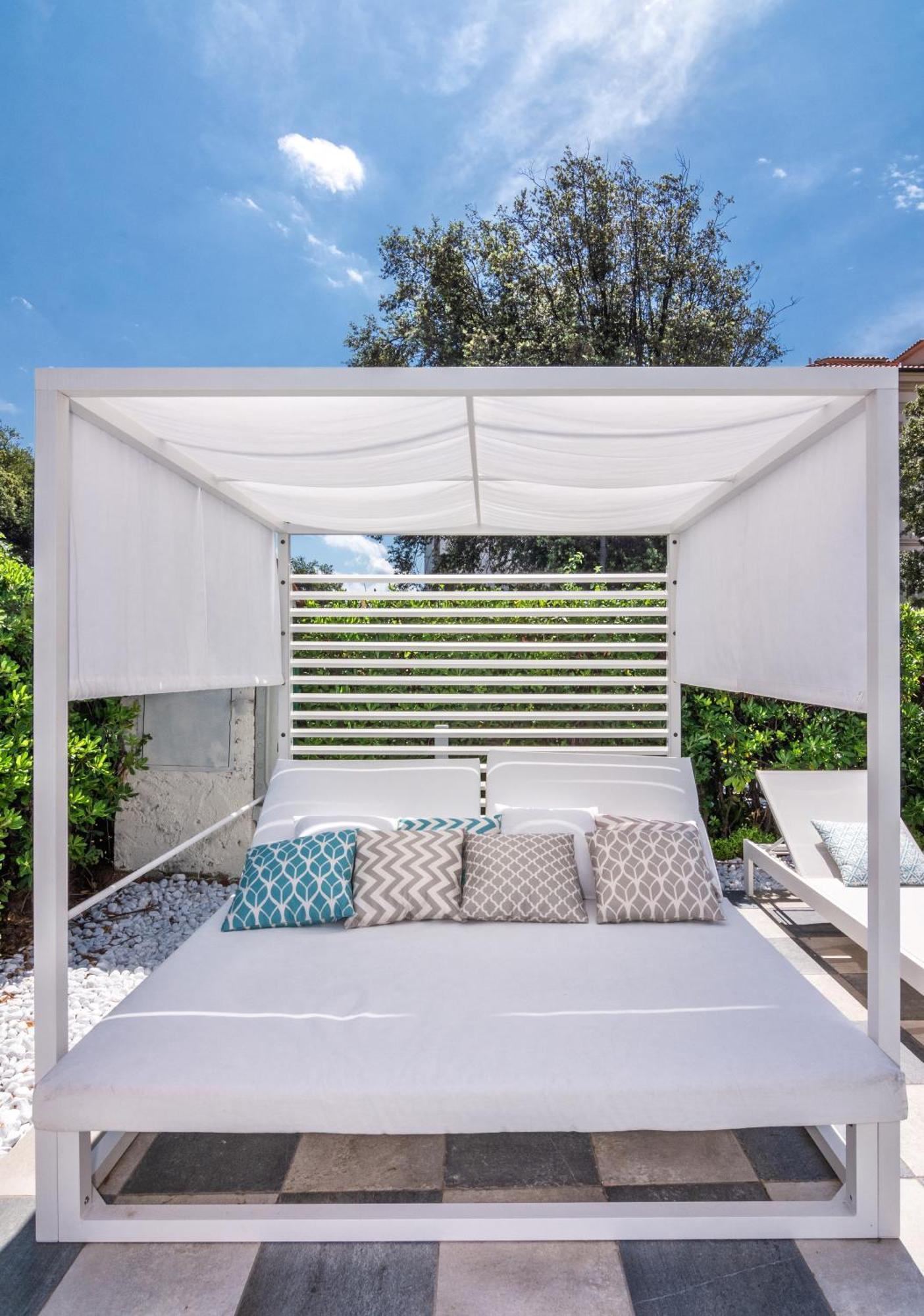 Hotel Tirreno Marina di Massa Ngoại thất bức ảnh