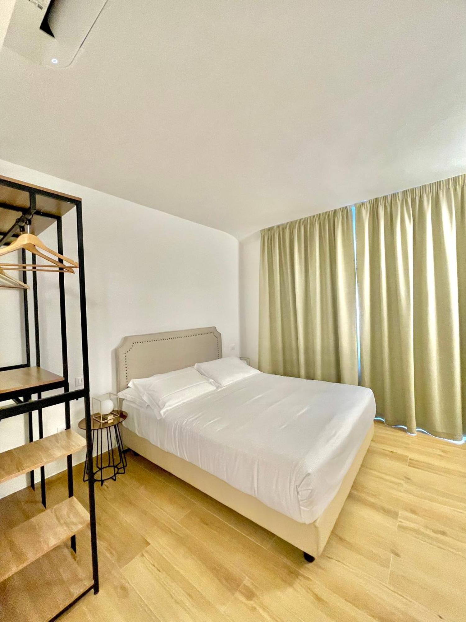 Hotel Tirreno Marina di Massa Ngoại thất bức ảnh
